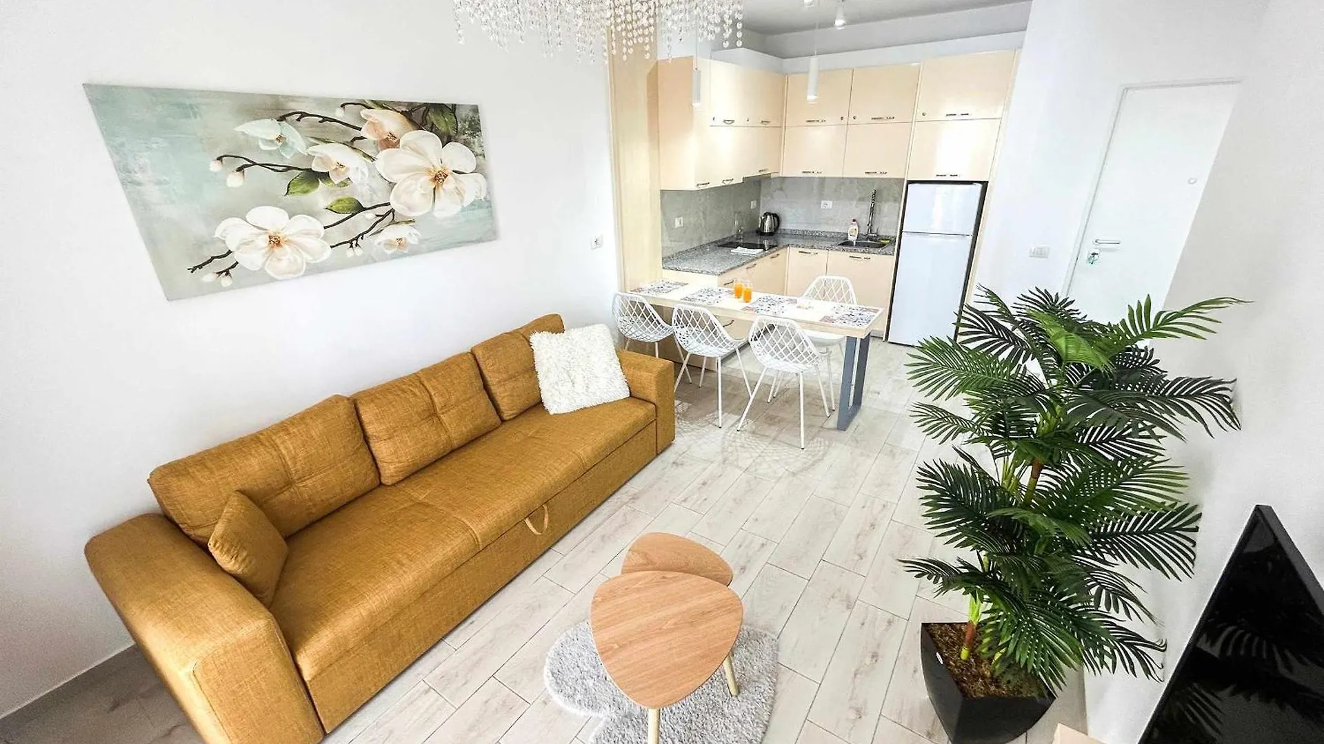 New Relax Apartment Golem