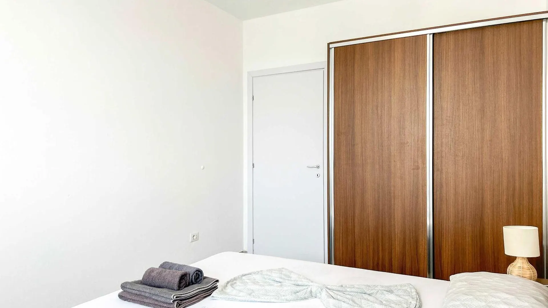 New Relax Apartment Golem